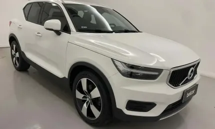 Xc 40 t-5 momentum awd aut
