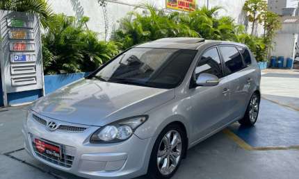 Hyundai i30 cw 2.0 gls aut. 5p 2011