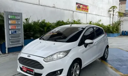 New fiesta 1.6 powershift 2014