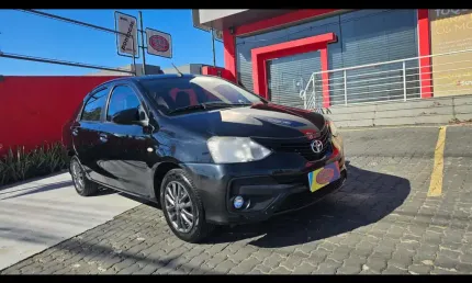 Toyota etios sd xs 15 at 2018