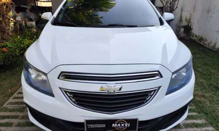 Chevrolet onix hatch 1.4 4p flex lt