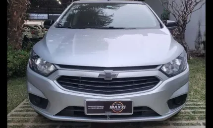 Chevrolet onix hatch 1.4 4p flex advantage automático
