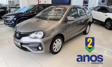 Toyota etios sedan x plus 1.5 at 2020