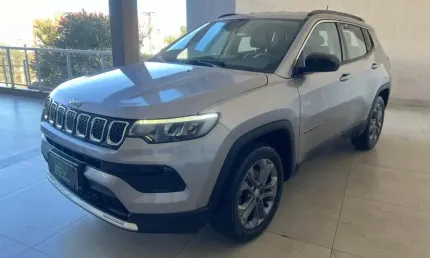 Jeep compass long. t270 1.3 tb 4x2 flex aut.