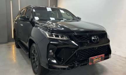 Toyota hilux sw4 2022 2.8 d-4d turbo diesel diamond 7l 4x4 automático