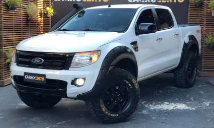 Ford ranger xlt 3.2  4x4 cd diesel aut. 2015  4 pneus novos 35mt    snorkel