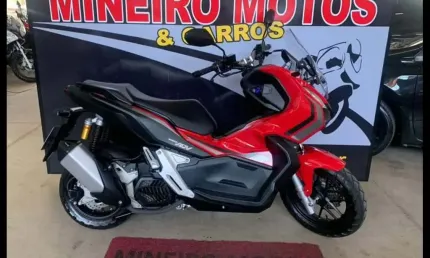 Honda adv 150
