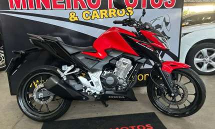Honda cb 300f twister