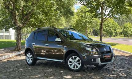 Renault sandero stepway hi-flex 1.6 16v 5p