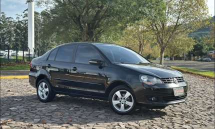 Volkswagen polo sedan 1.6 mi total flex 8v 4p