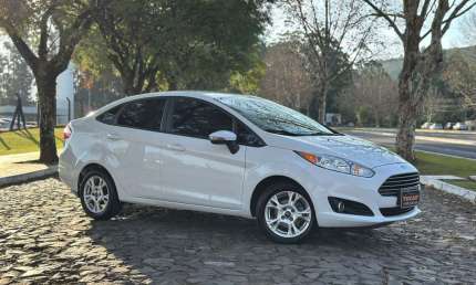 Ford fiesta sedan 1.6 16v flex mec.
