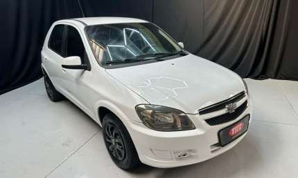 Chevrolet celta 1.0l lt 2014