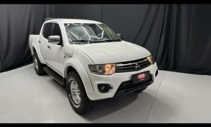 Mitsubishi l200 triton hpe d 2016