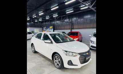 Chevrolet onix sedan plus lt 1.0 12v tb flex aut.  - branca - 2022/2023