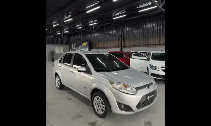 Ford fiesta sed. 1.6 8v flex 4p  - prata - 2010/2011