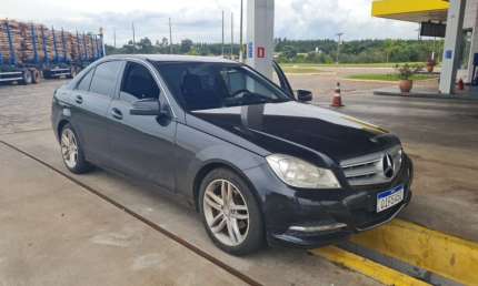 Mercedes c180  1.8 turbo 2012 toda revisada 4 pneu zero  manual e chave reserva  todas as nf de manu
