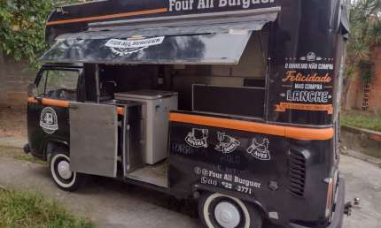 Kombi food truck 2010