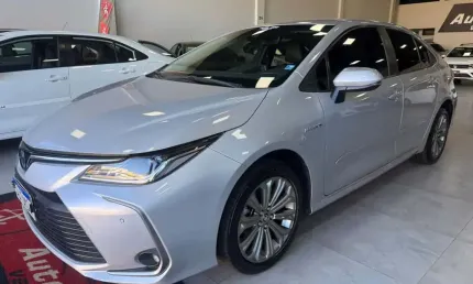 Toyota corolla altis hv 2020