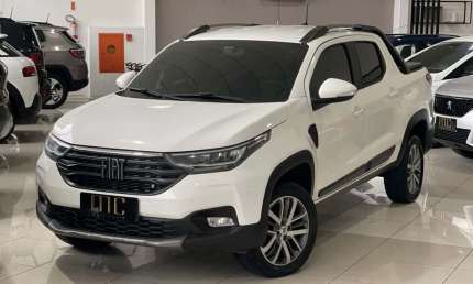 Fiat strada volcano 1.3 flex 8v cd aut.