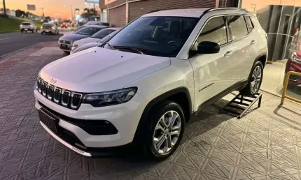 Jeep compass long. t270 1.3 tb 4x2 flex aut.