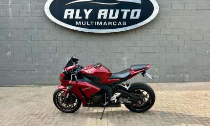 Cbr 1000 rr fireblade edição limitada