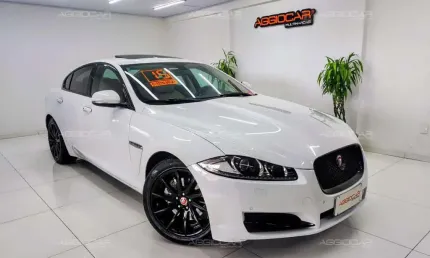 Jaguar xf 2.0 turbo p luxury 2015 71.000km 
