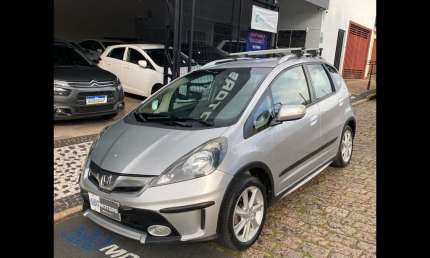 Fit twist 1.5 flex 16v 5p mec.