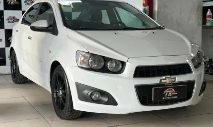Chevrolet sonic 2014 1.6 ltz sedan 16v flex 4p automático