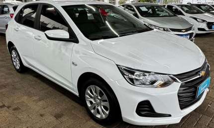 Chevrolet onix 1.0 lt 8v flex 4p manual 2022