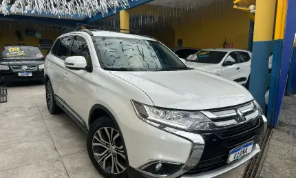 Teto solar// mitsubishi outlander 2.0 – sofisticação, conforto e desempenho! 