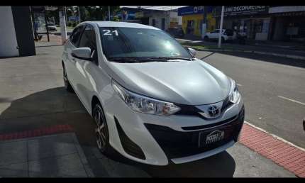 Yaris xl live 1.3 automático 