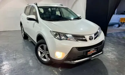 Toyota rav4 4x2 20l 2015