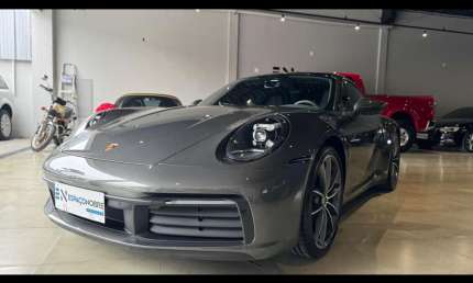 Porsche 911 carrera 2021