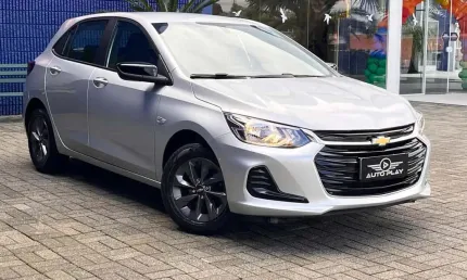Chevrolet onix hatch lt 1.0 12v flex 5p mec.  - prata - 2022/2023