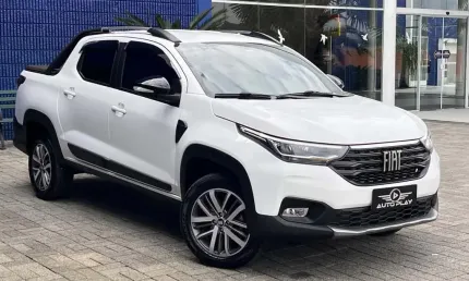 Fiat strada volcano 1.3 flex 8v cd aut. - branca - 2025/2025