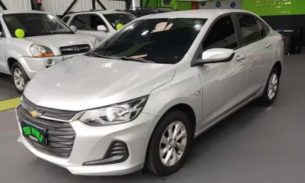 Chevrolet onix plus 10tat lt1 2023