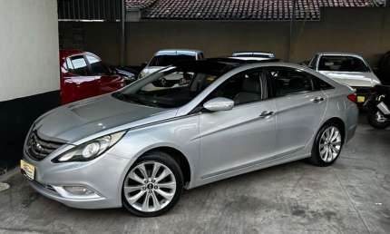 Hyundai sonata gls 2013