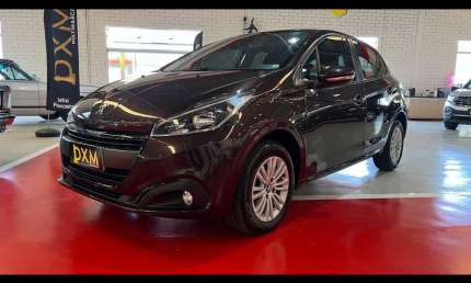 Peugeot 208 active pk at 2020