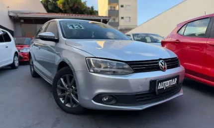 Vw jetta 2.0 flex aut 2013 banco caramelo completo km baixo