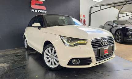 Audi a1 1.4 tfsi sport attraction s-tronic