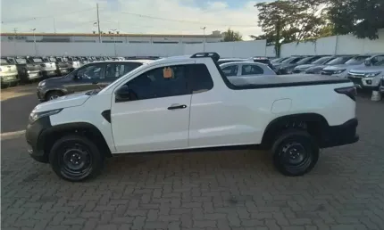 Fiat strada 2023 1.4 fire flex endurance cs manual