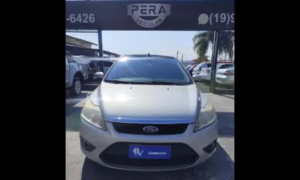 Focus ghia  2.0 16v/ 2.0 16v flex 5p aut