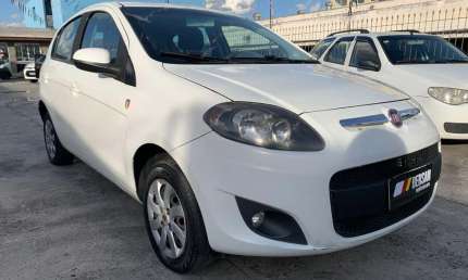 Fiat palio attractiv 1.4 2016