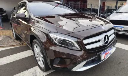 "elegância, tecnologia e conforto na medida certa: gla 200 advance 2015, sua próxima conquista."
