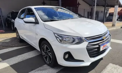 "não é só um carro. é o onix 2024: líder em vendas, feito pra você.