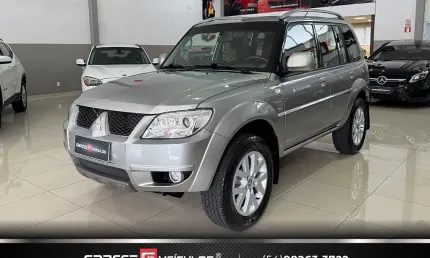 Mitsubishi pajero tr4 2.0 flex 4x4 automático