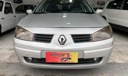 Renault megane 1.6 dynamique grand tour 16v flex 4p manual