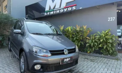 Volkswagen crossfox 1.6 mi total flex 8v 5p  - cinza - 2011/2012