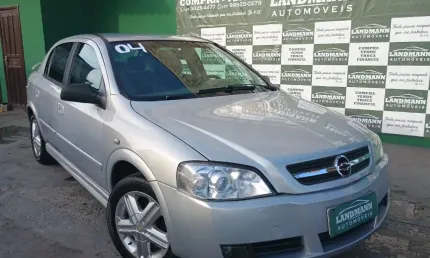 Astra hatch 2.08v ano 2004 completo banco de couro, rodas de liga