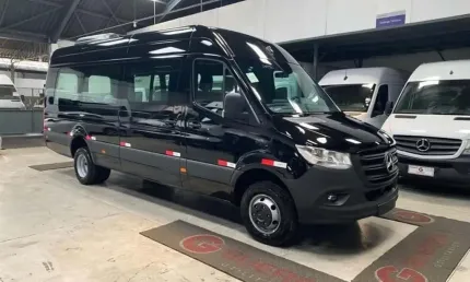 Mercedes-benz sprinter 517 big preta 2025 - f54a up8